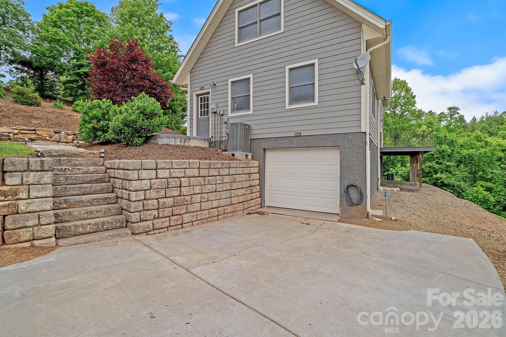 77 Paradise Ridge Marshall NC 28753