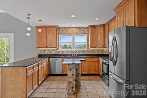 77 Paradise Ridge Marshall NC 28753