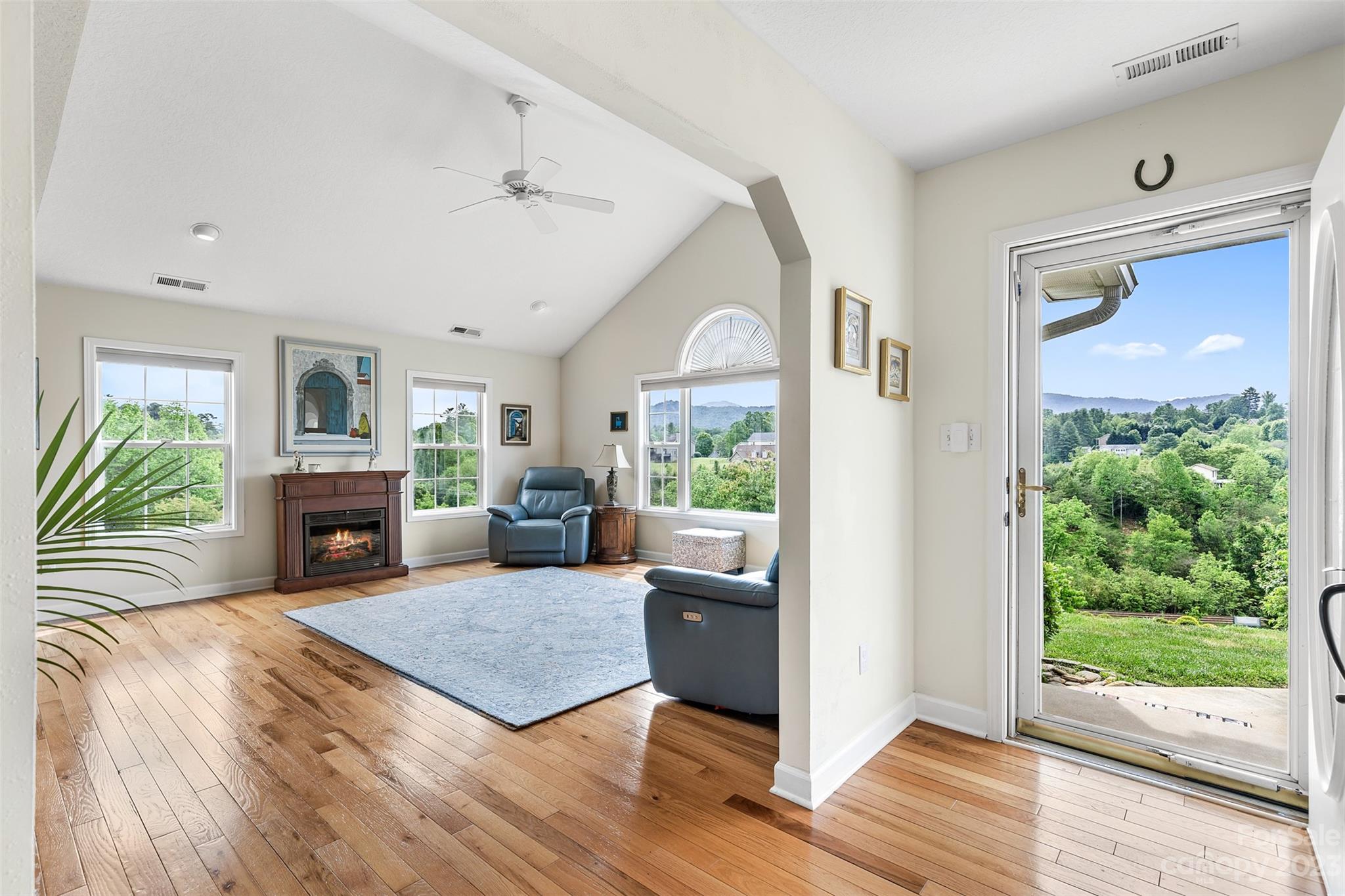 323 Hemlock Springs Trail Weaverville NC 28787