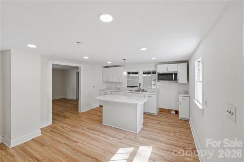 2231 Claremont Road Newton NC 28658