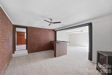 2231 Claremont Road Newton NC 28658