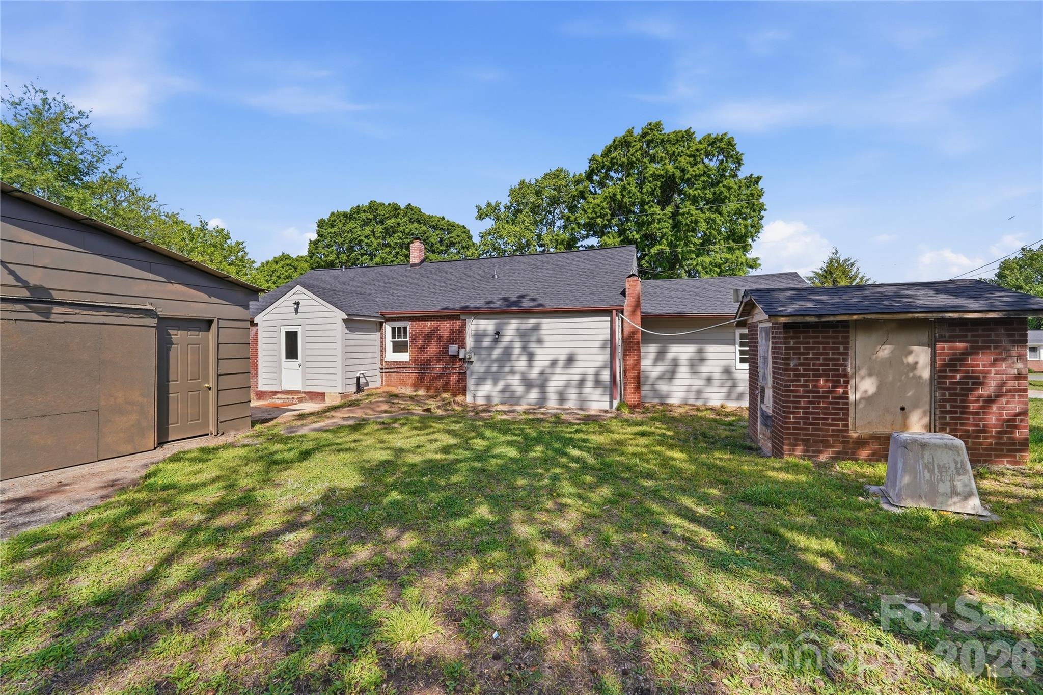 2231 Claremont Road Newton NC 28658