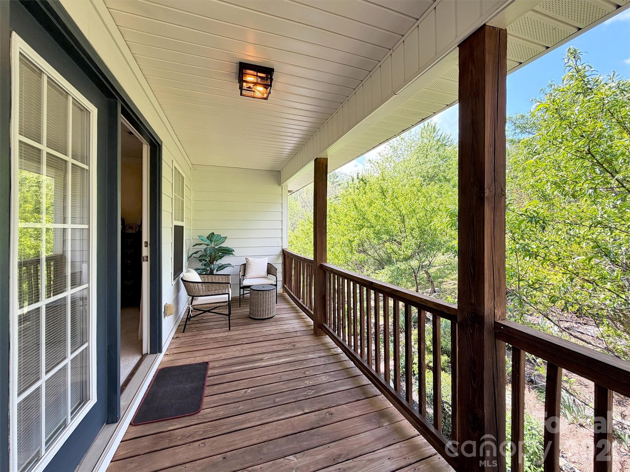 237 Midway Crossing Clyde NC 28721
