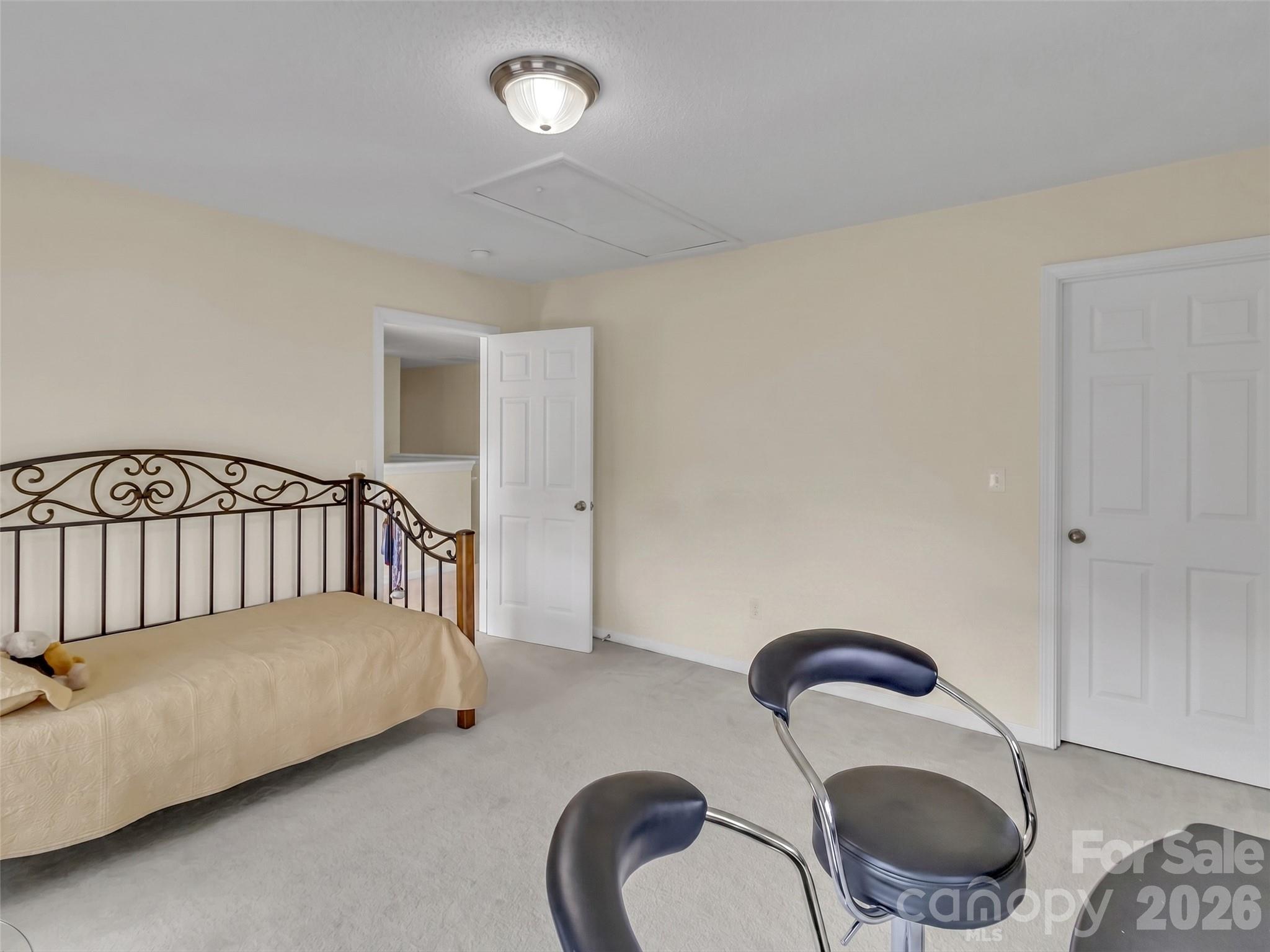 237 Midway Crossing Clyde NC 28721