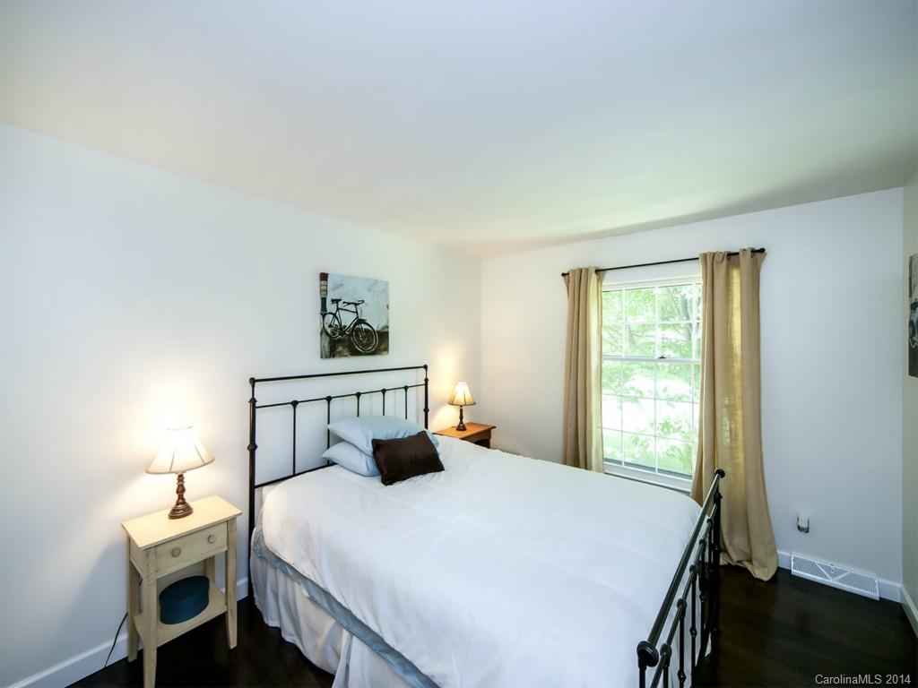 6140 Wheeler Drive Charlotte NC 28211