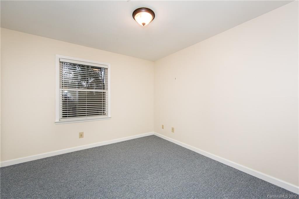 3048 Cutchin Drive Charlotte NC 28210