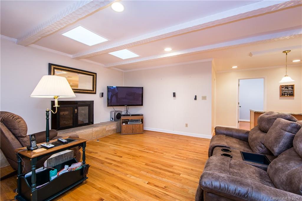 3048 Cutchin Drive Charlotte NC 28210