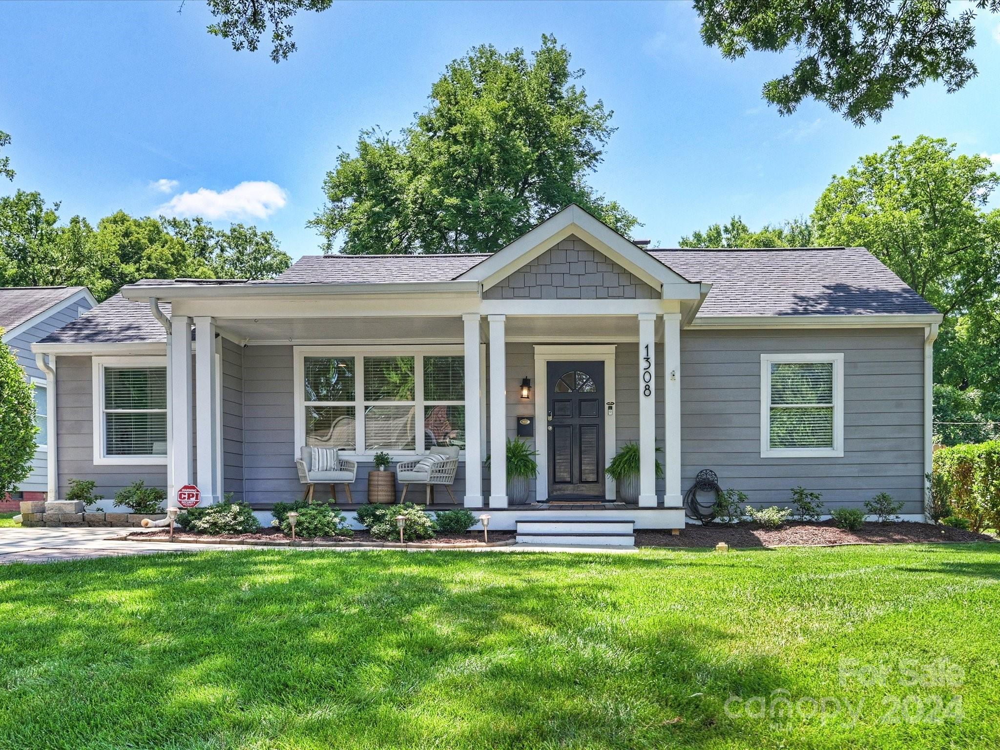 1308 Cortland Road W Charlotte NC 28209