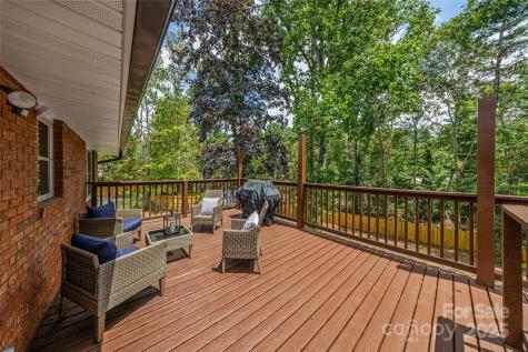 11 Blueberry Hill Road Asheville NC 28804