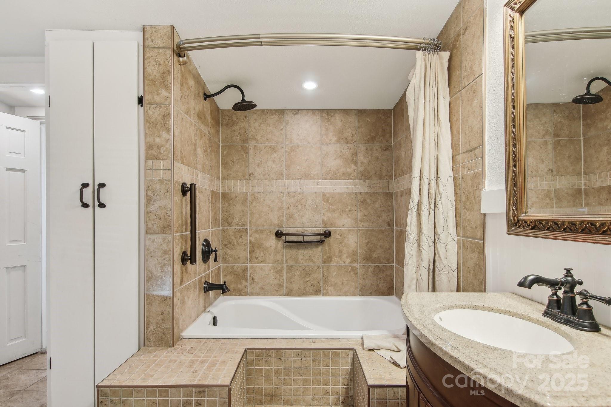 58 Swannanoa Avenue Asheville NC 28806