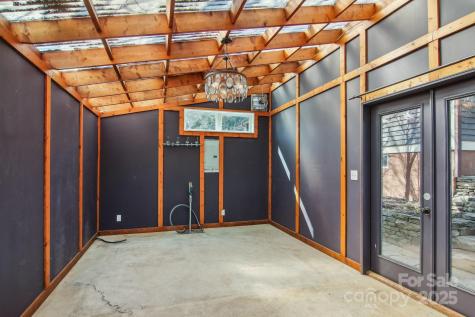 58 Swannanoa Avenue Asheville NC 28806