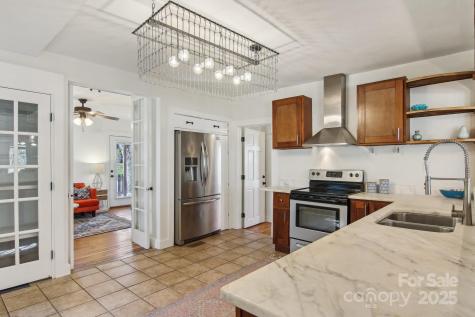 58 Swannanoa Avenue Asheville NC 28806