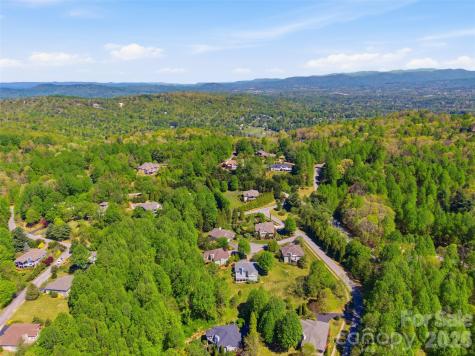 35 Stonecrest Court Flat Rock NC 28731
