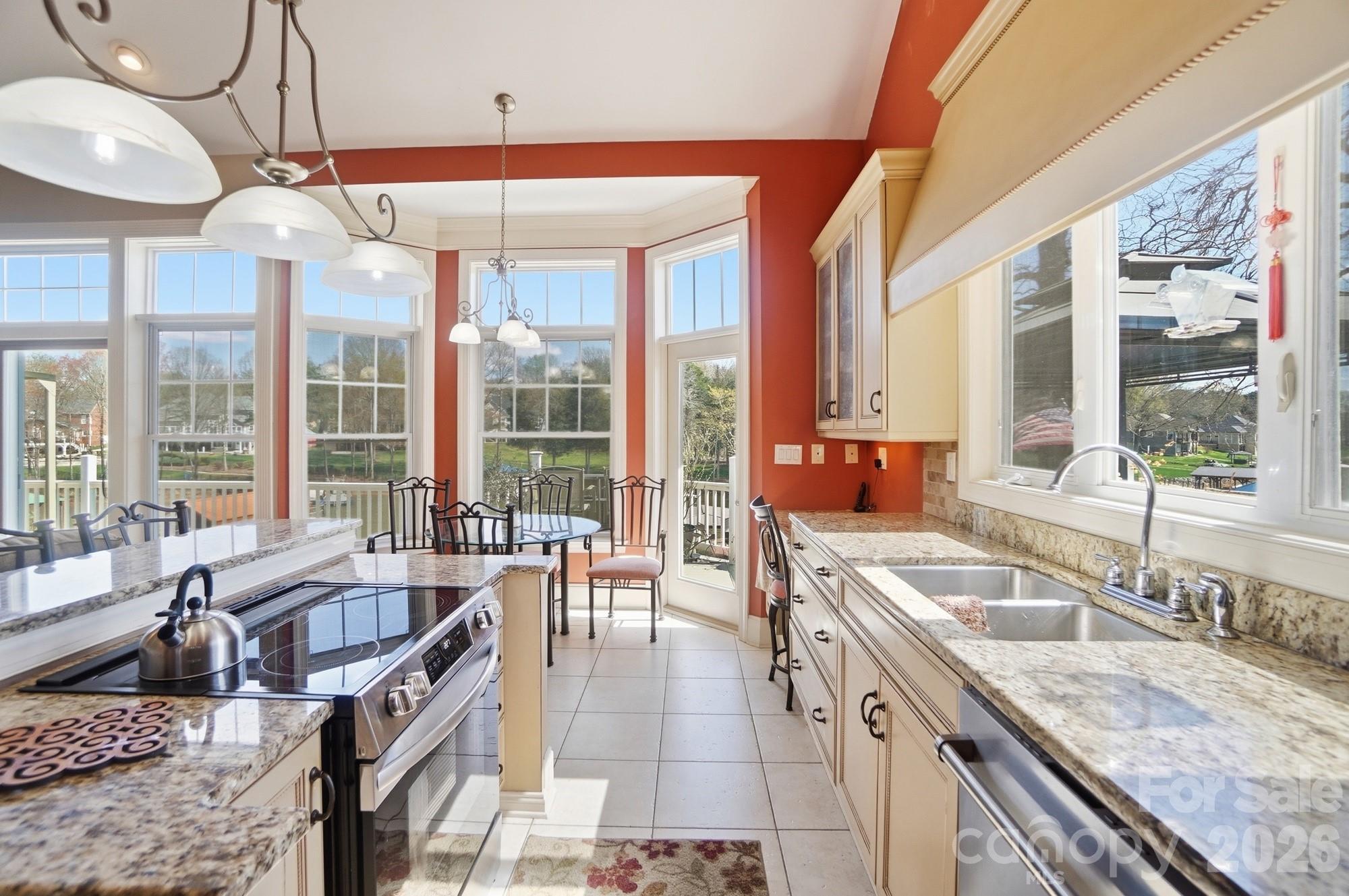 186 Hazelton Loop Mooresville NC 28117