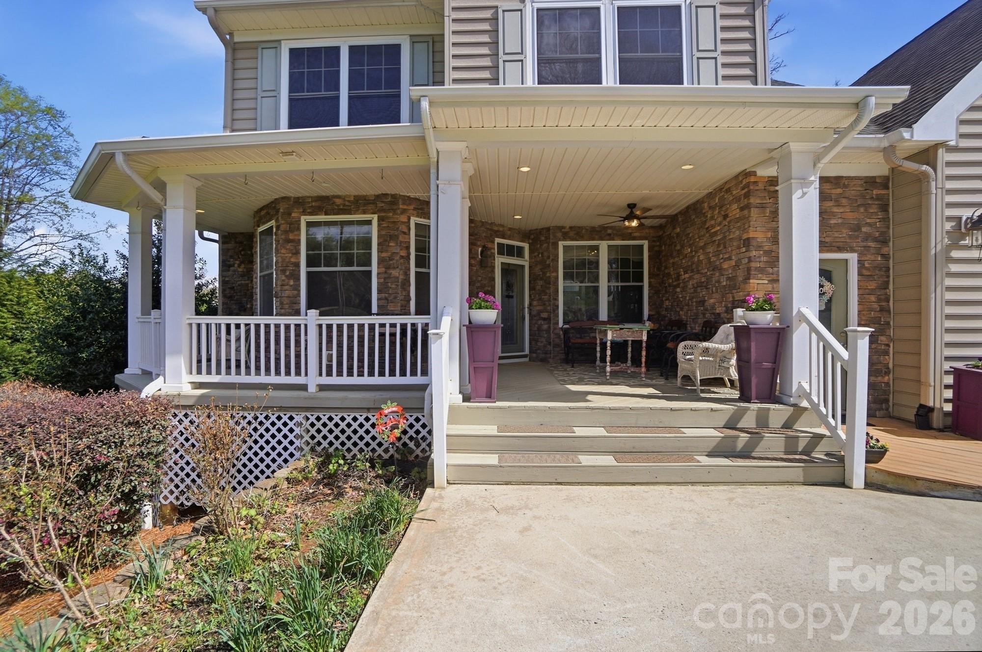 186 Hazelton Loop Mooresville NC 28117