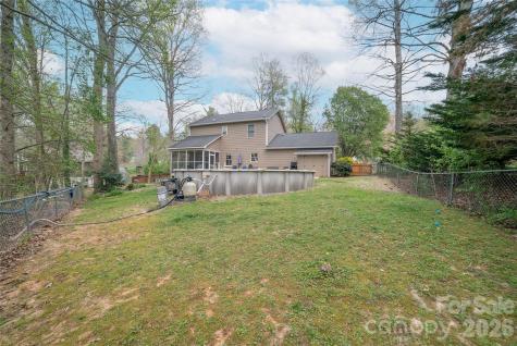 3153 Village Drive Morganton NC 28655