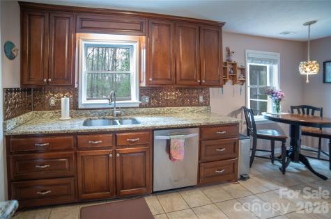 3153 Village Drive Morganton NC 28655