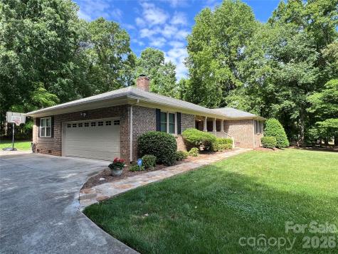 239 Hickory Lane Drive Mount Holly NC 28120
