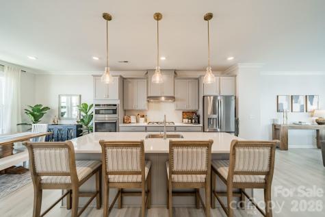 4040 Hidden Oaks Drive Charlotte NC 28205