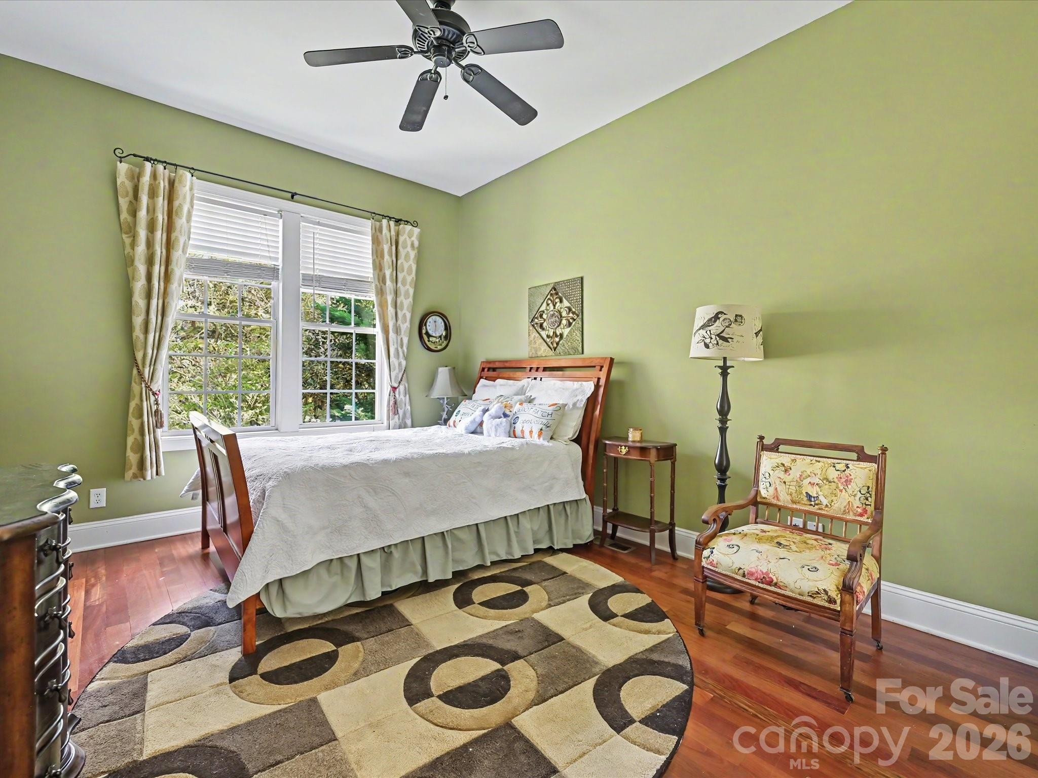 4221 Barons Court Harrisburg NC 28075