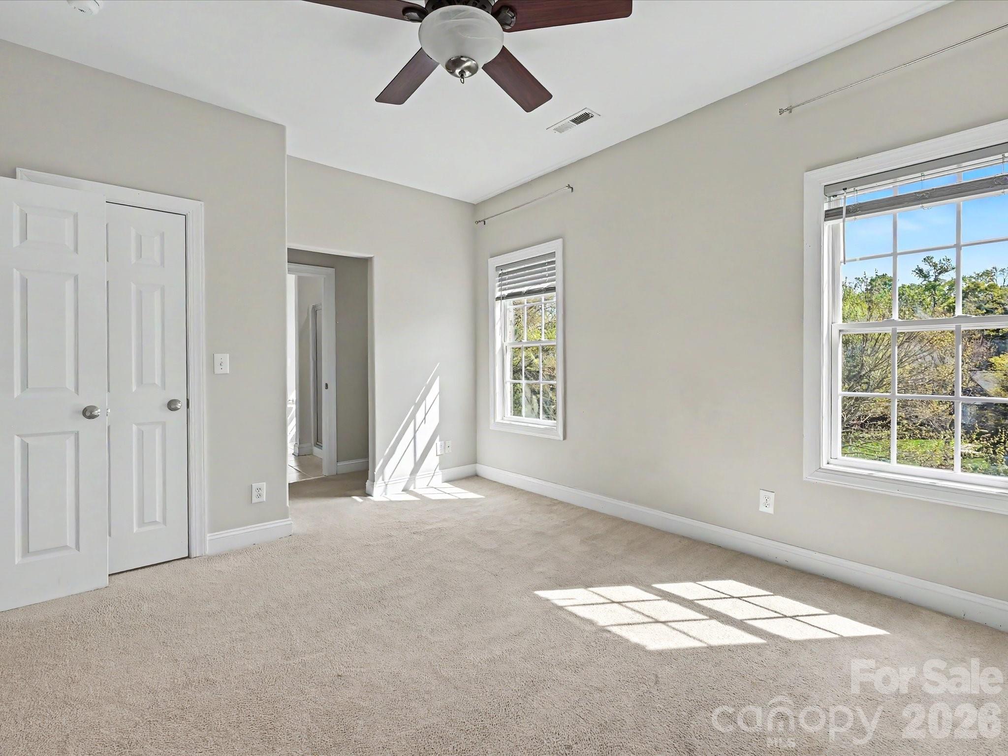 4221 Barons Court Harrisburg NC 28075