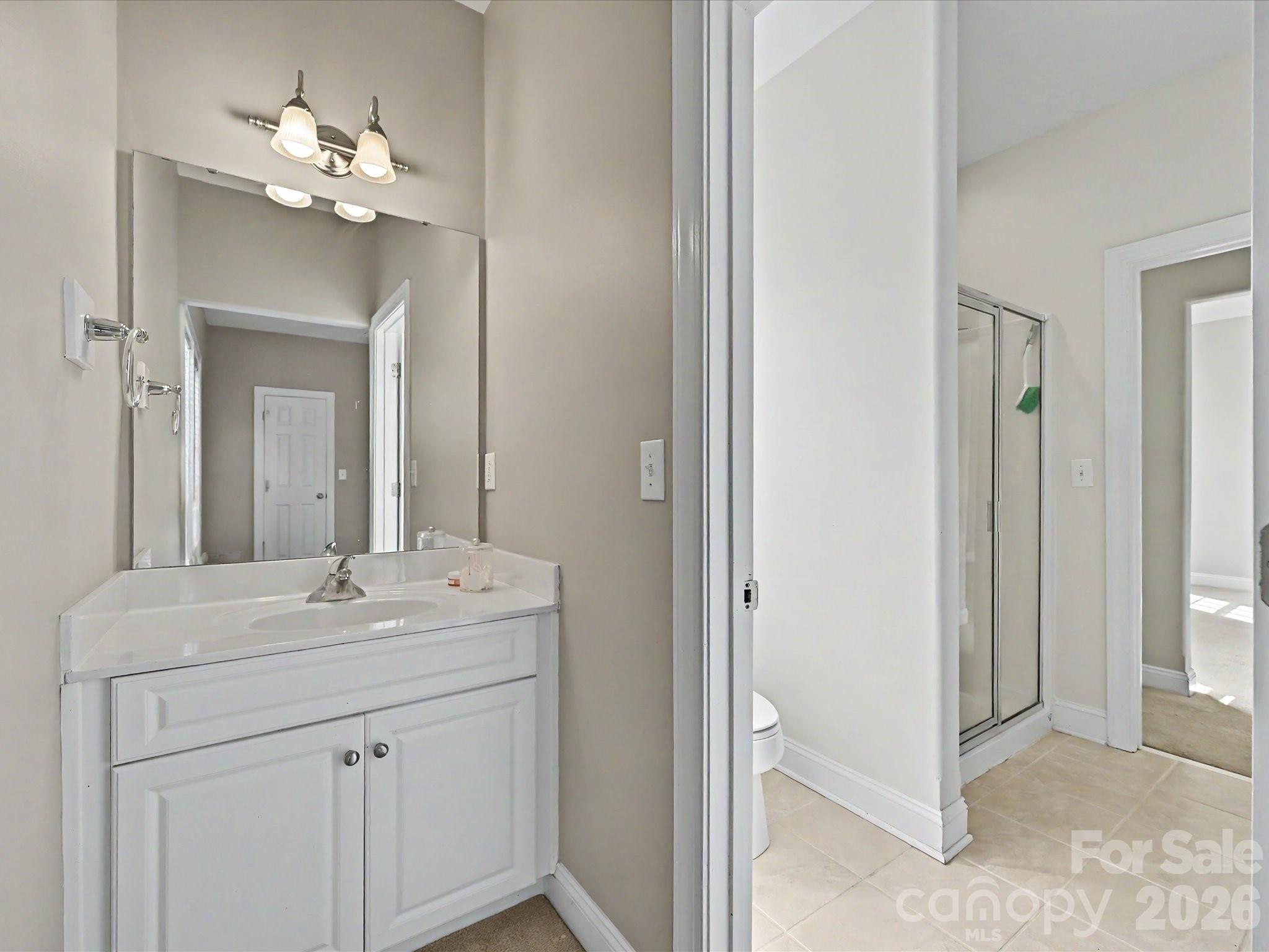 4221 Barons Court Harrisburg NC 28075