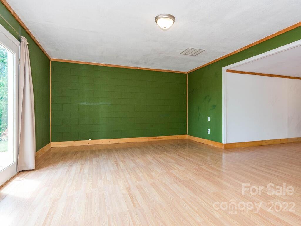 243 Scarlett Ridge Drive Marshall NC 28753