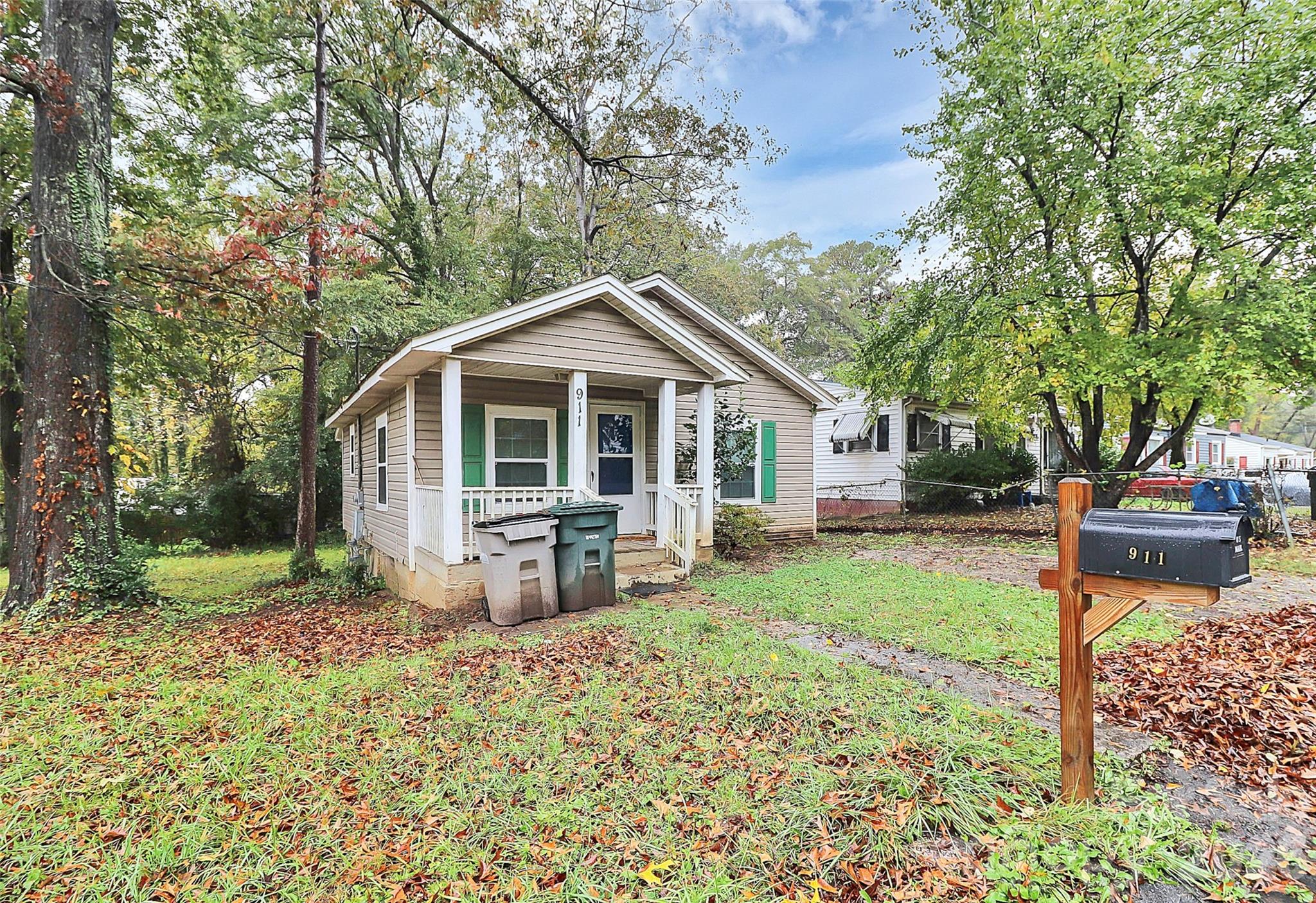 911 N Ransom Avenue Gastonia NC 28052