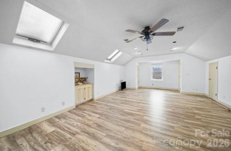 1004 Four Mile Loop Cheraw SC 29520
