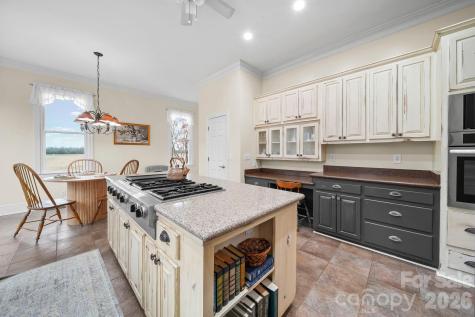 1004 Four Mile Loop Cheraw SC 29520
