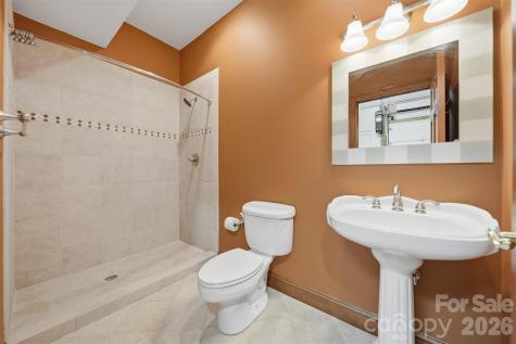 3619 Links Drive NE Conover NC 28613