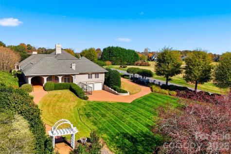 3619 Links Drive NE Conover NC 28613