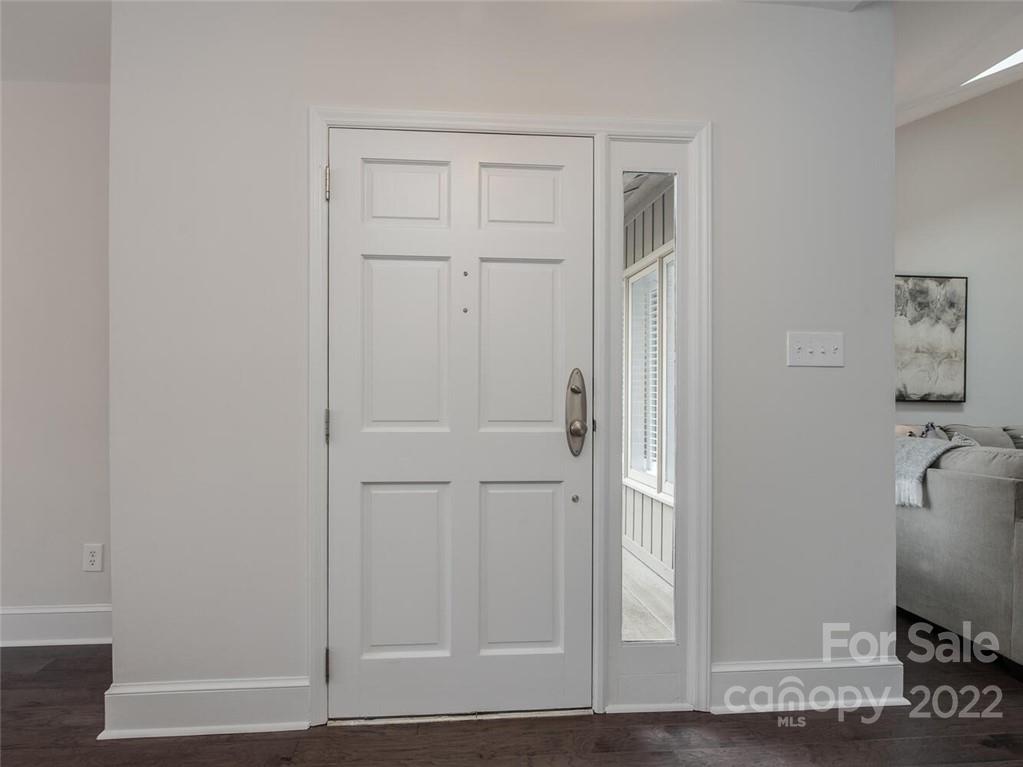 5302 Wingedfoot Road Charlotte NC 28226