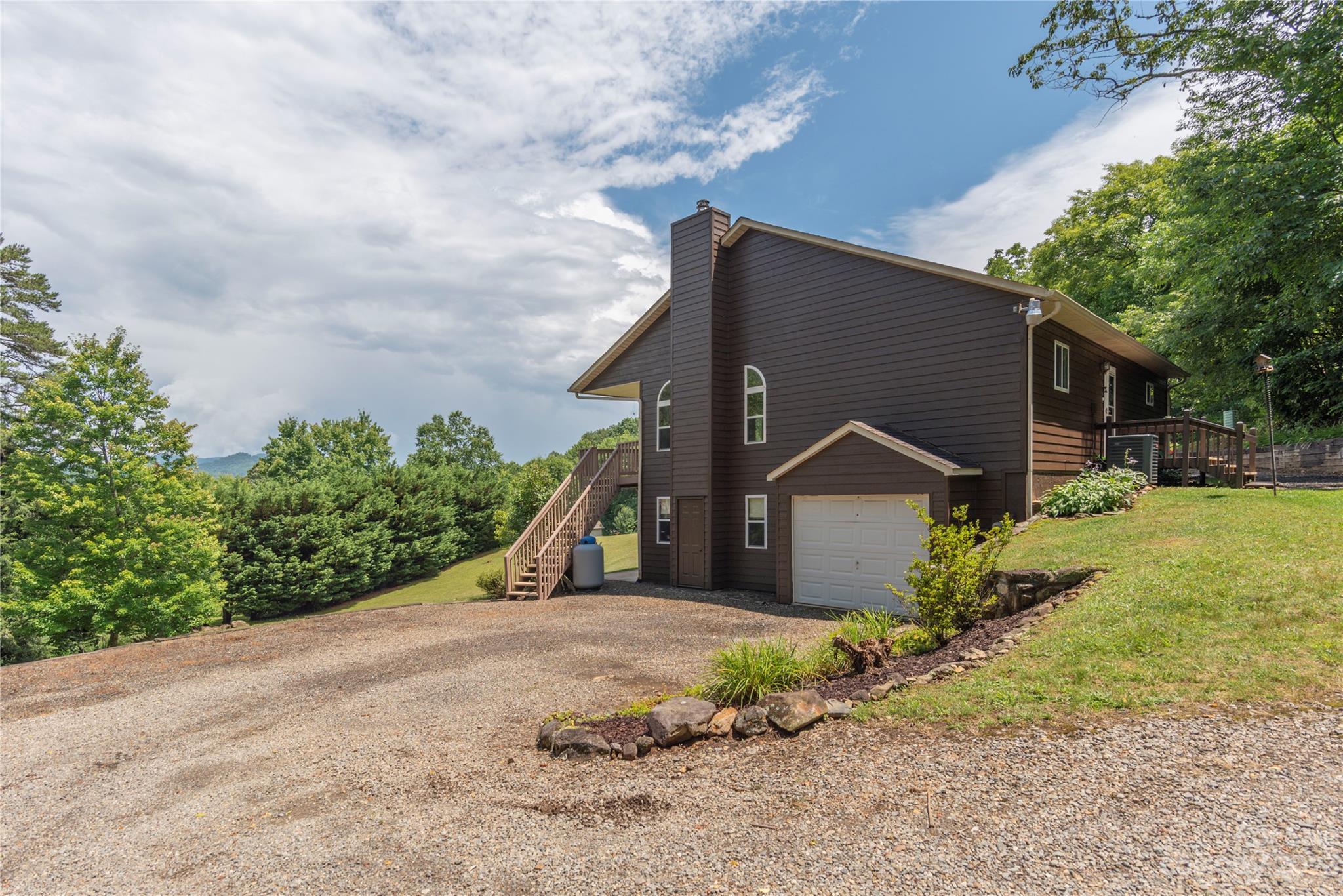 194 Kelly Springs Road Waynesville NC 28786