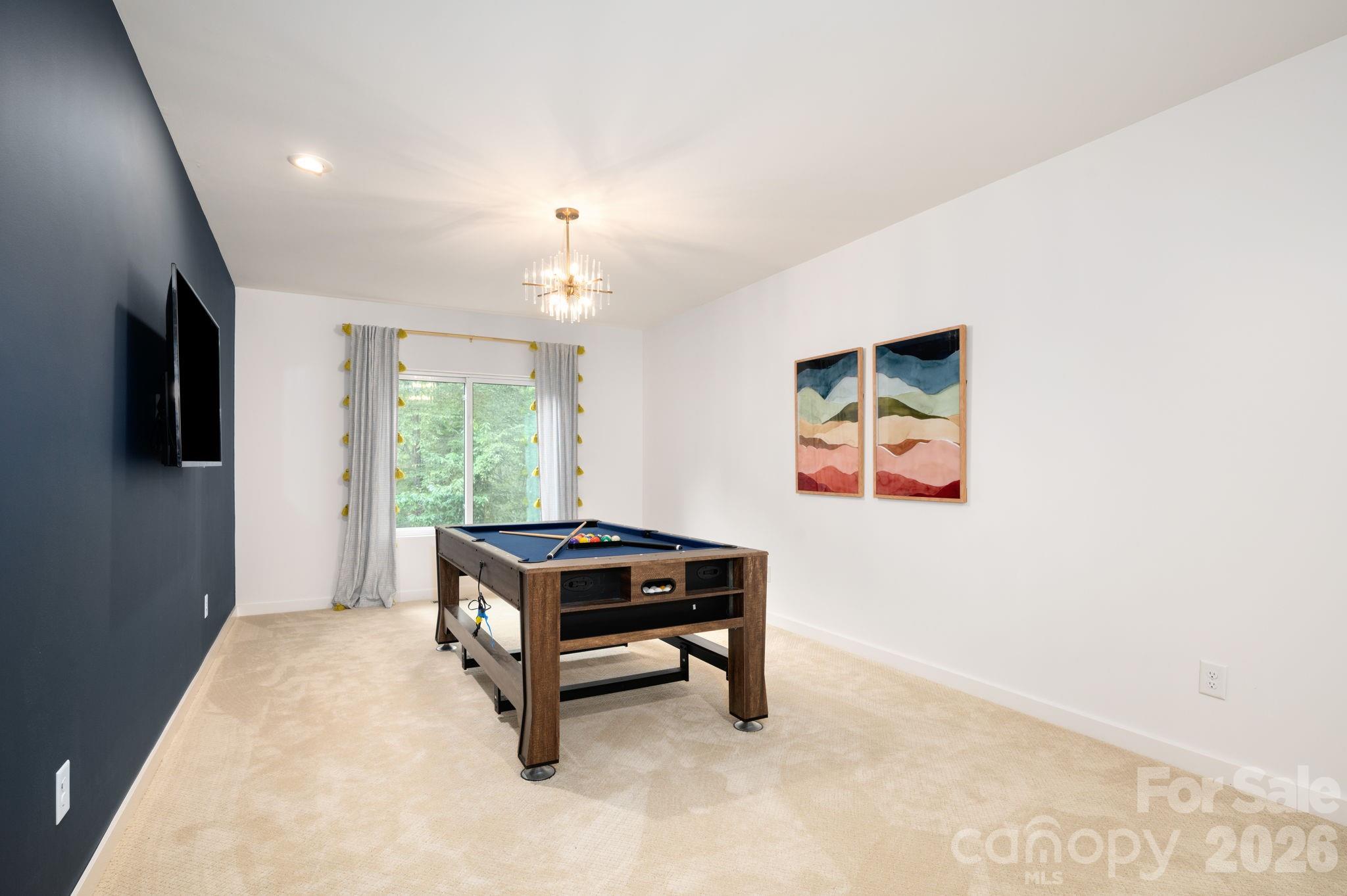 559 Shining Rock Path Horse Shoe NC 28742