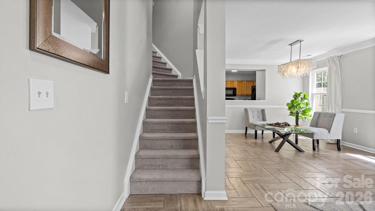 2011 Stargrass Court Charlotte NC 28213