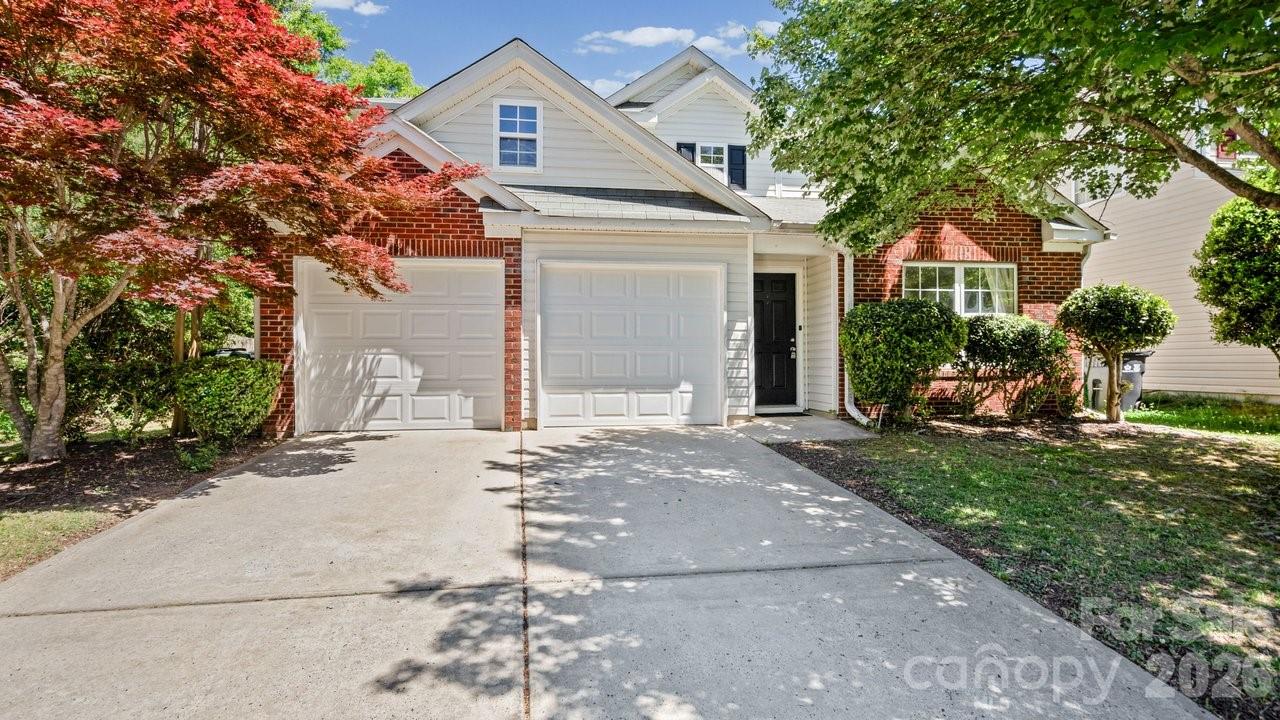 2011 Stargrass Court Charlotte NC 28213