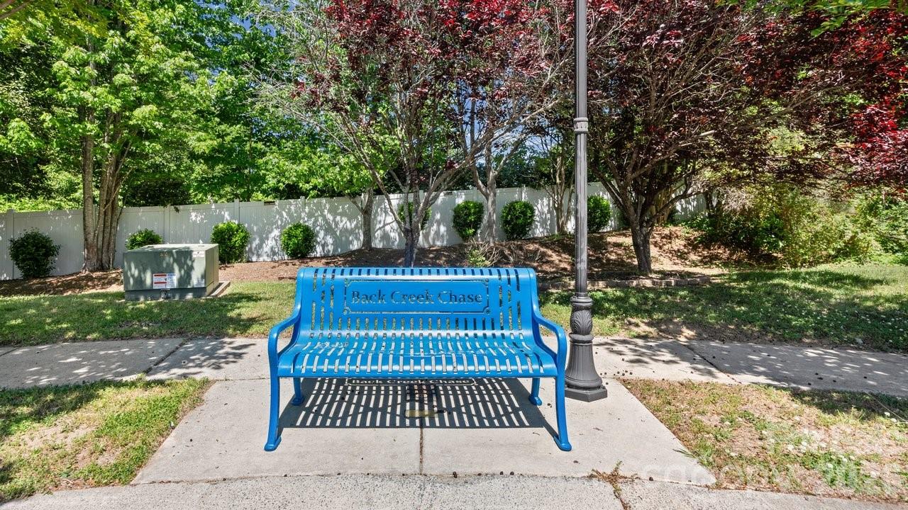 2011 Stargrass Court Charlotte NC 28213