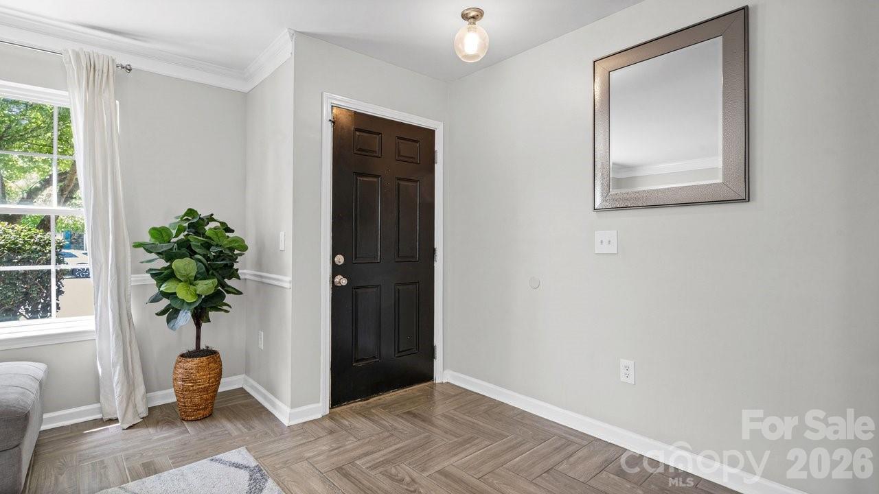 2011 Stargrass Court Charlotte NC 28213