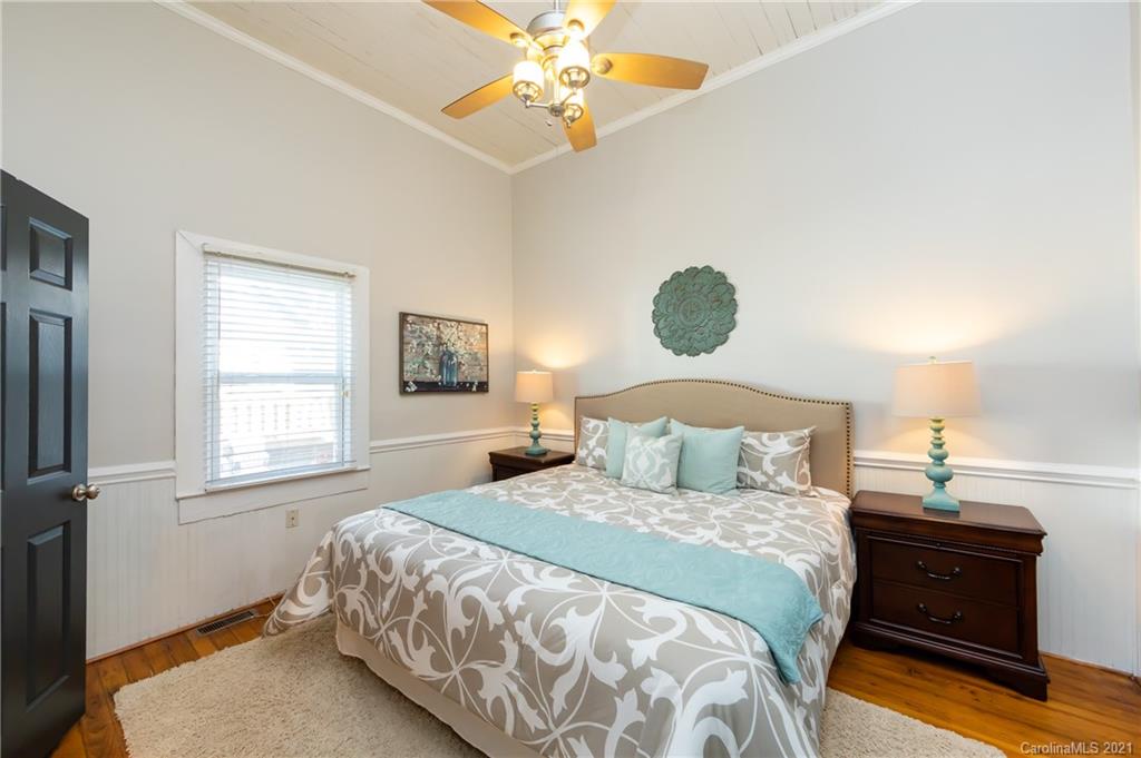 1828 Pegram Street Charlotte NC 28205
