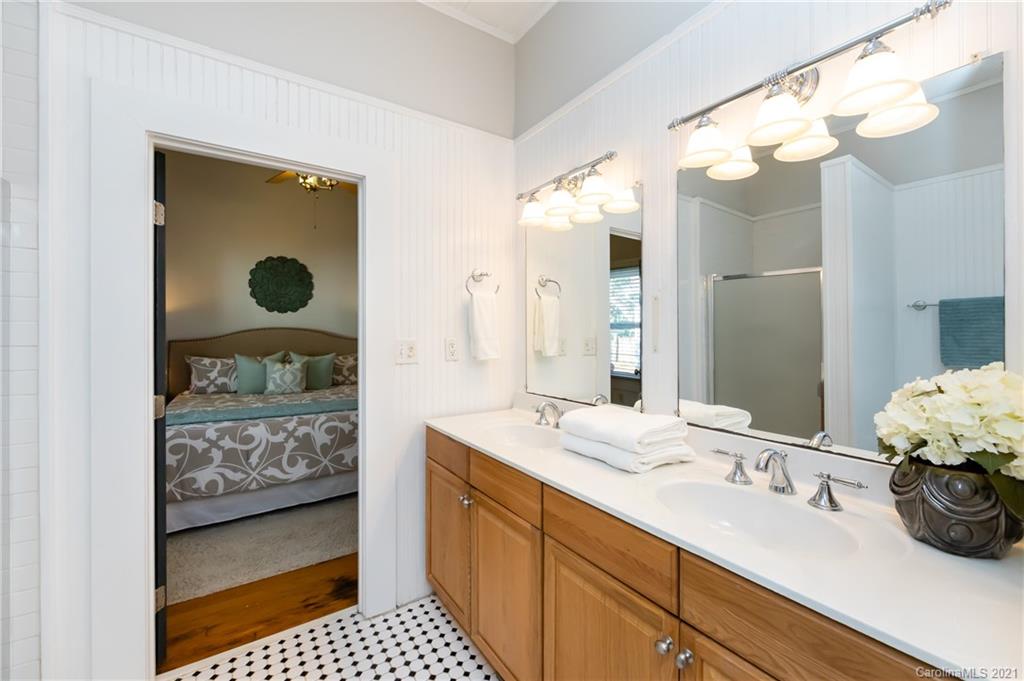 1828 Pegram Street Charlotte NC 28205