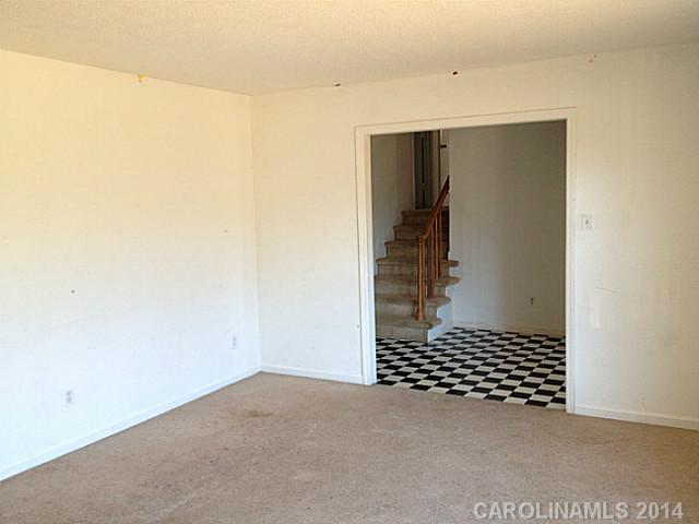 6132 Coach Hill Lane Charlotte NC 28212