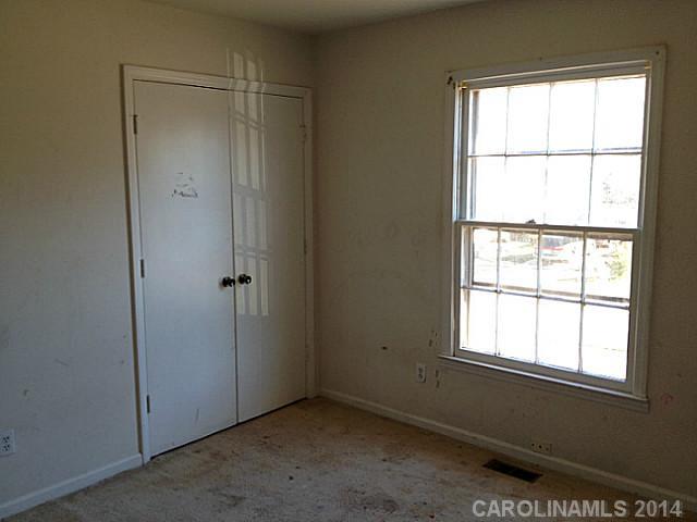 6132 Coach Hill Lane Charlotte NC 28212