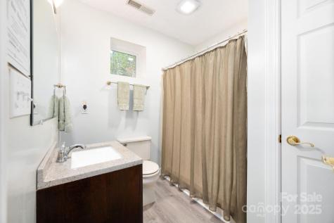 37 New Cross North Asheville NC 28805