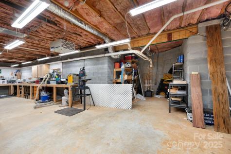 37 New Cross North Asheville NC 28805