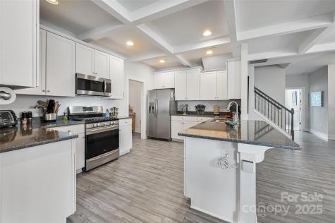 22 Hyde Park Place Arden NC 28704