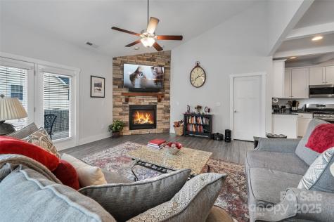 22 Hyde Park Place Arden NC 28704