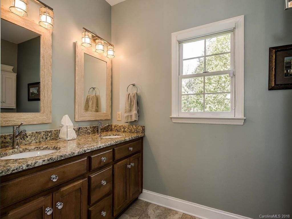 404 Jefferson Drive Charlotte NC 28270