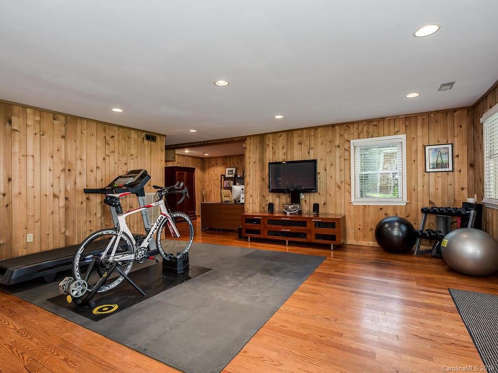 404 Jefferson Drive Charlotte NC 28270