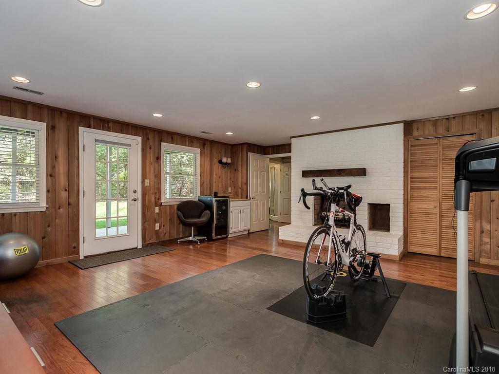 404 Jefferson Drive Charlotte NC 28270